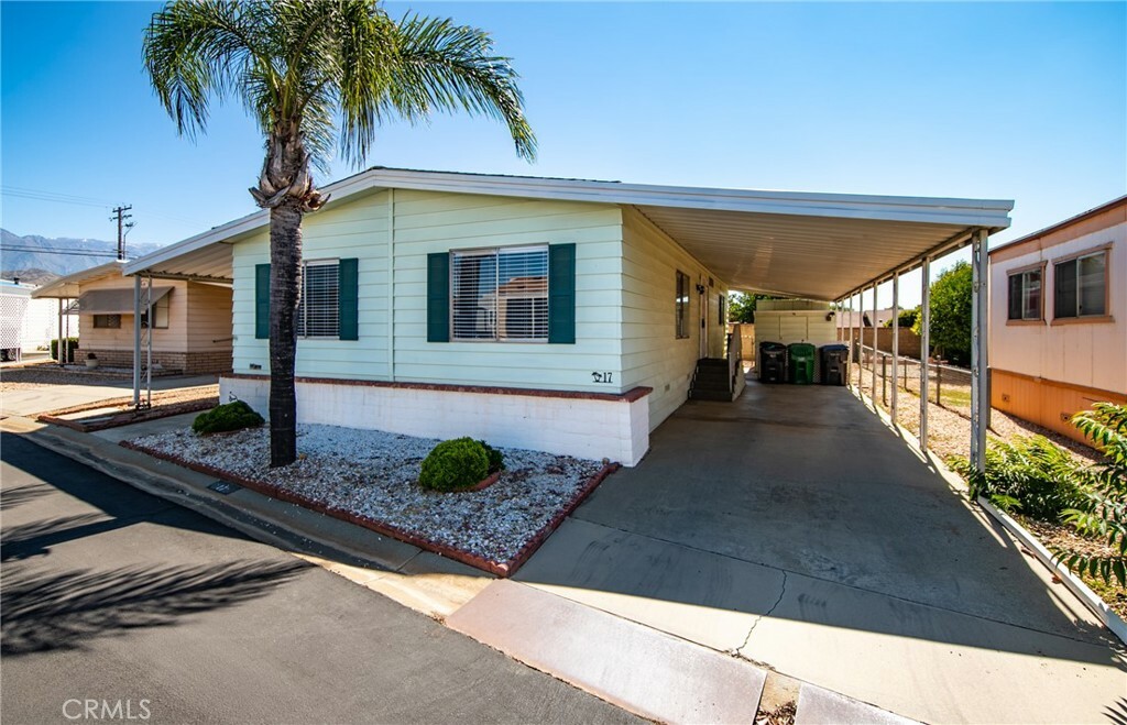 Property Photo:  5700 W Wilson Street 17  CA 92220 