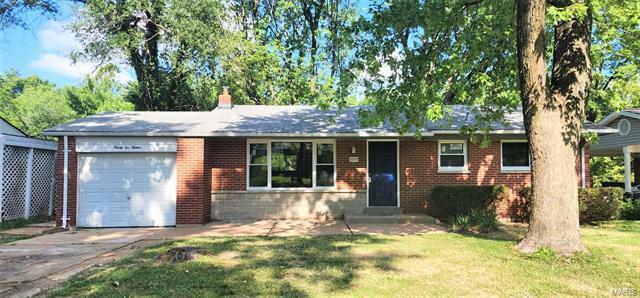 Property Photo:  2215 Entity Avenue  MO 63114 