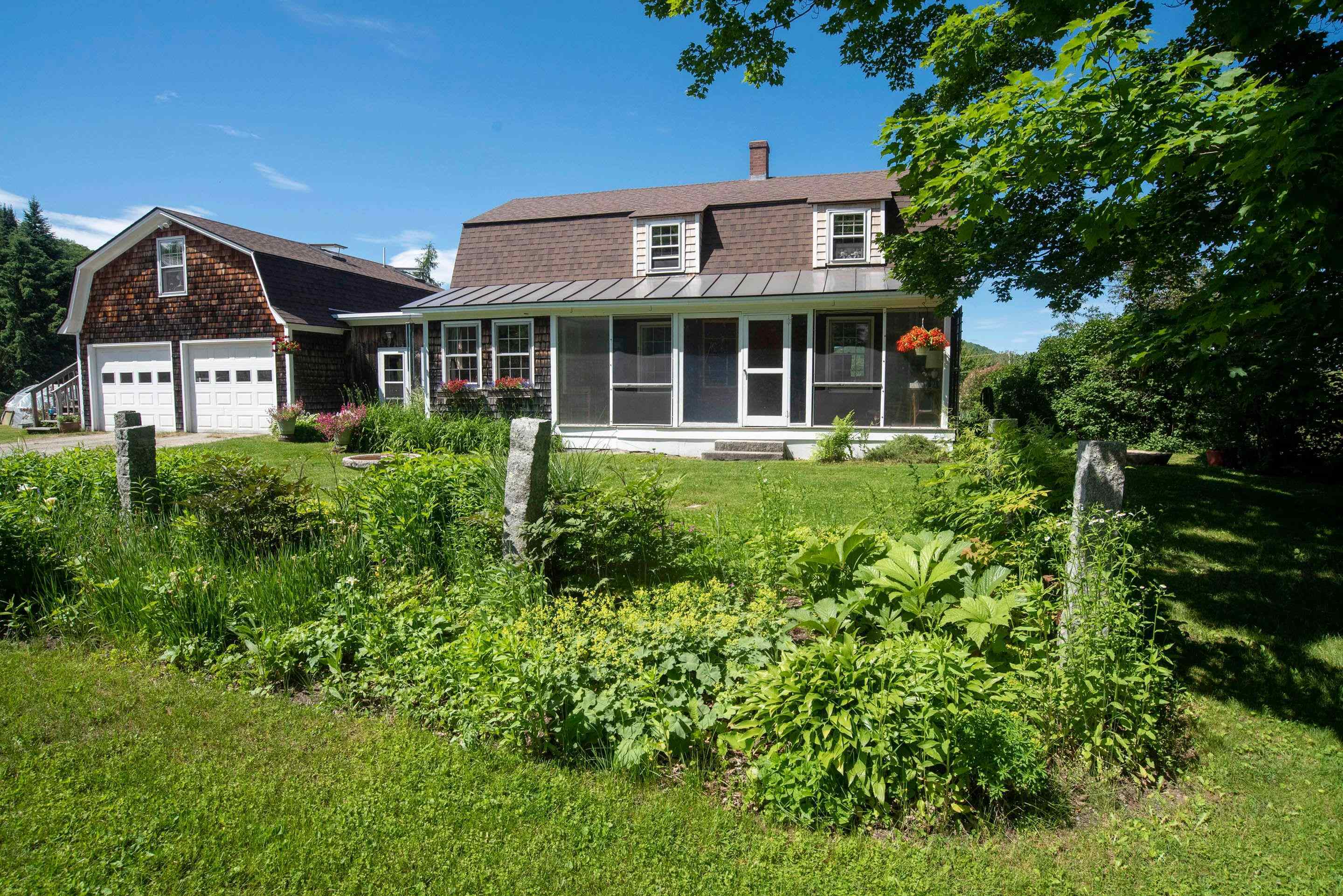 Property Photo: 1777 West County Road VT 05648