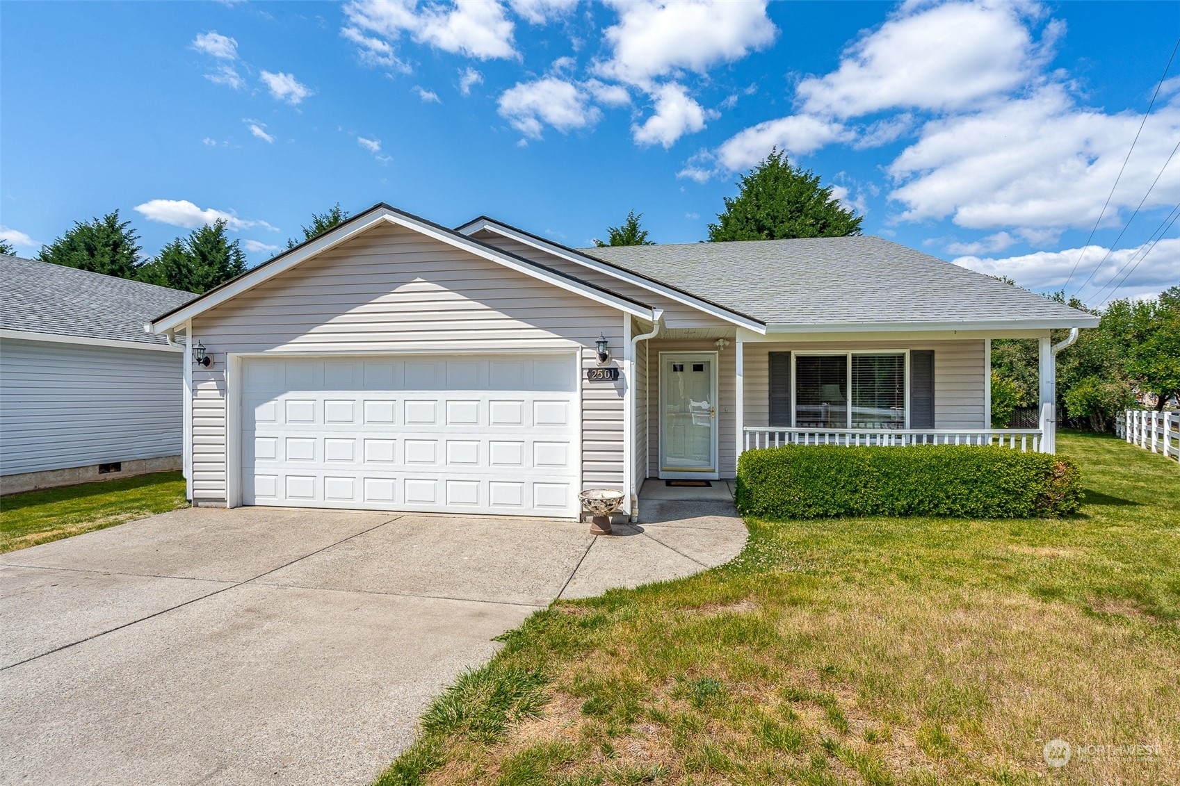 Property Photo:  2501 Kristine Court  WA 98531 