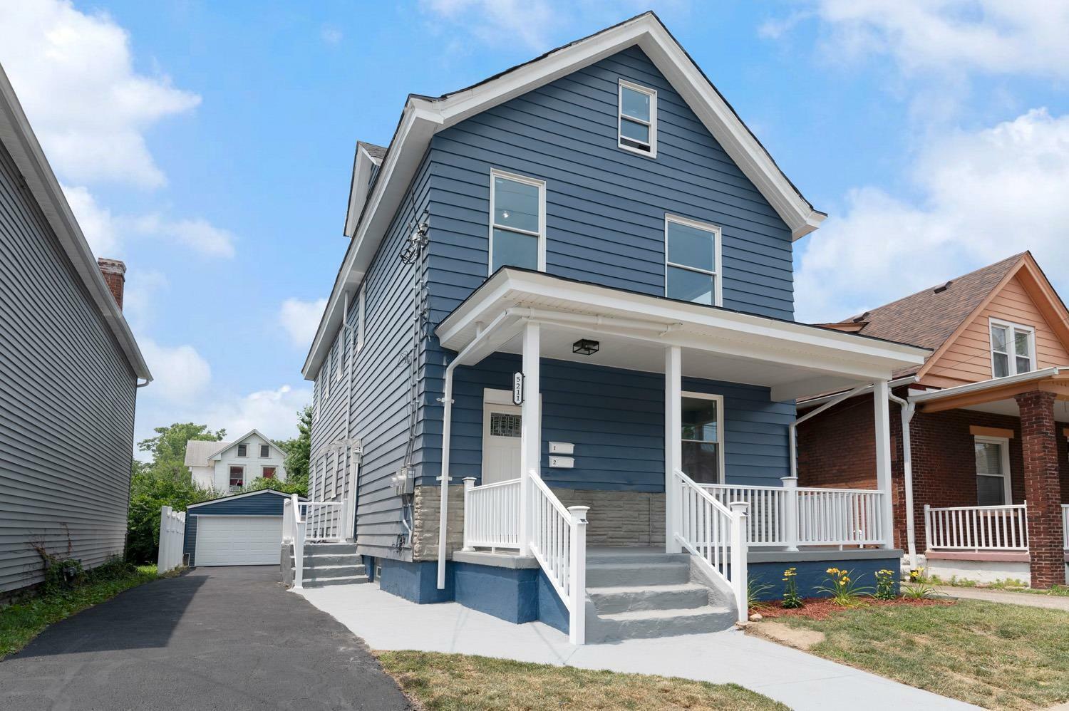 Property Photo: 5211 Warren Ave OH 45212