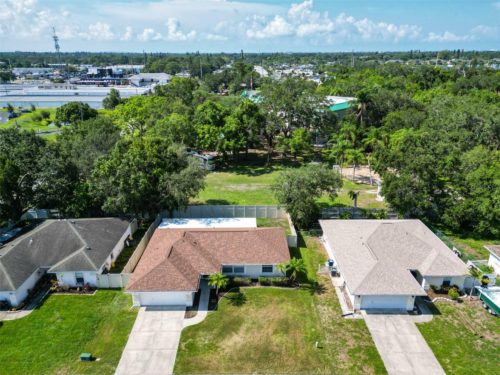 Property Photo:  3207 40th Avenue W  FL 34205 