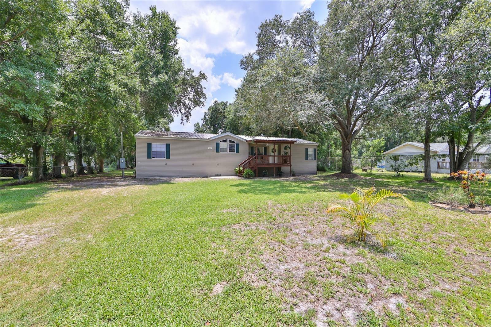 Property Photo:  6125 Shirley Avenue  FL 33534 