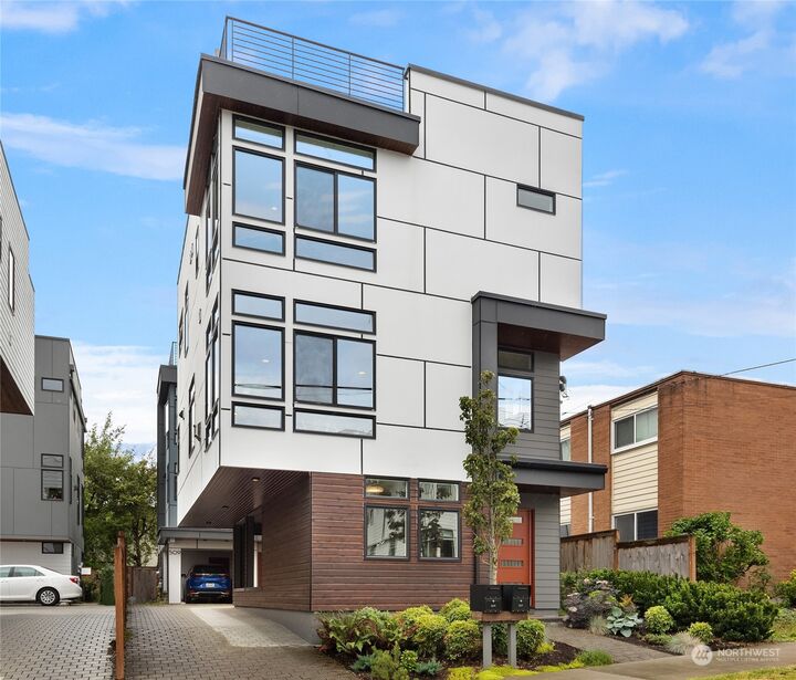 507 N 48th Street  Seattle WA 98103 photo