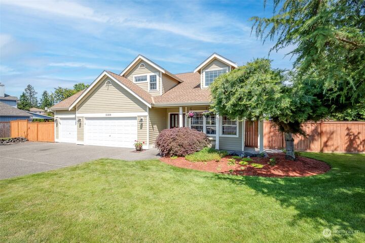 Property Photo:  21309 38th Avenue Ct E  WA 98387 