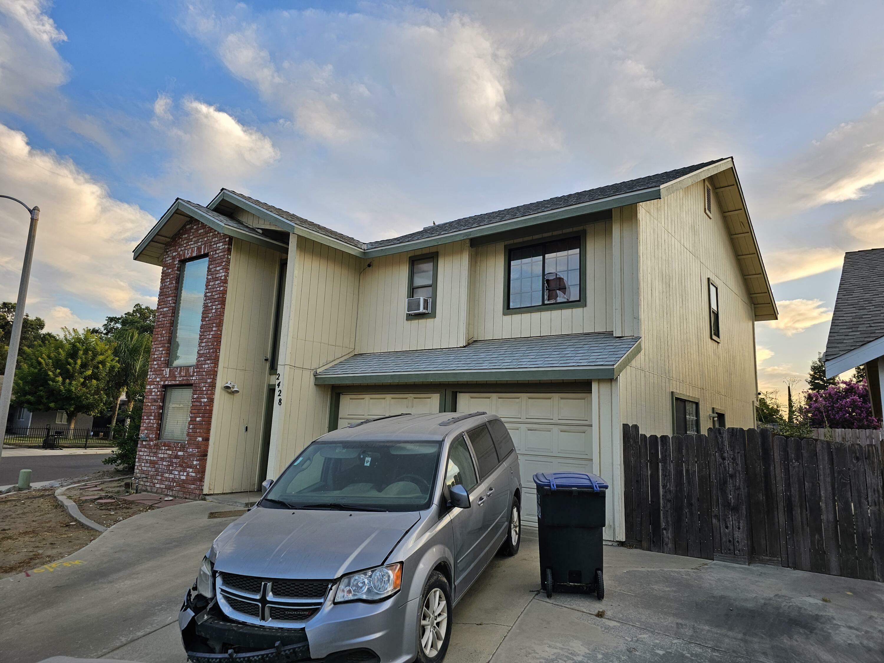 Property Photo:  2428 W Packwood Drive  CA 93277 