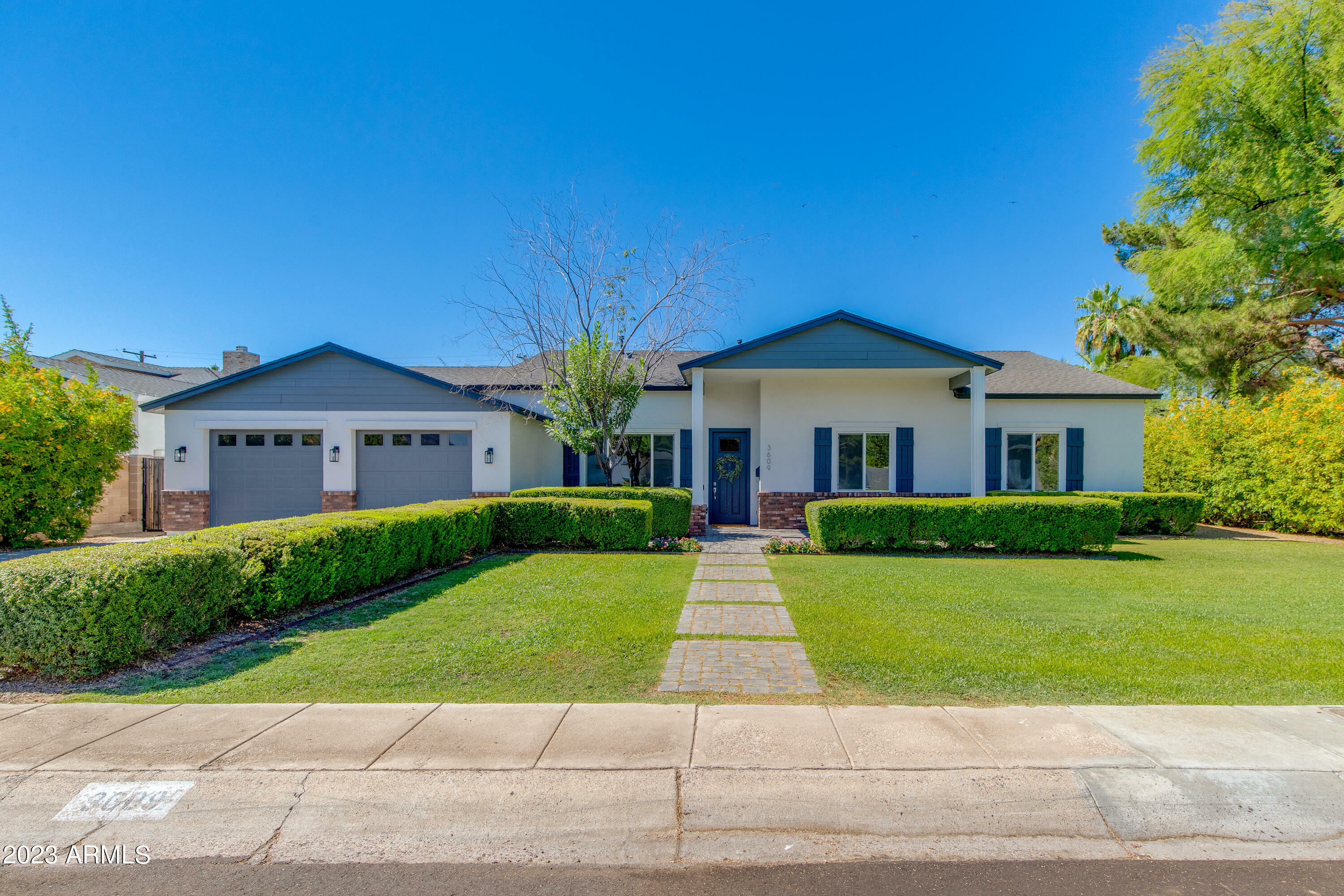 Property Photo:  3609 E Meadowbrook Avenue  AZ 85018 