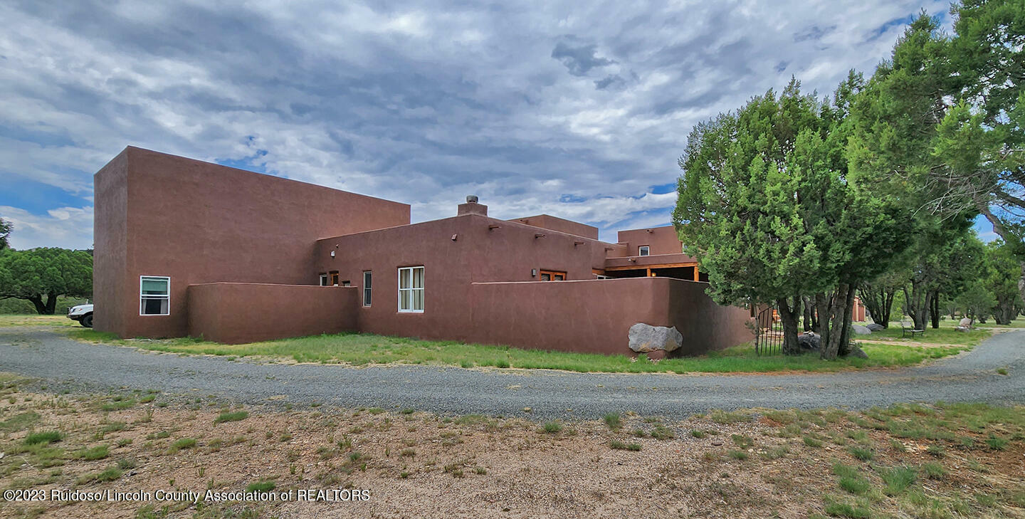 Property Photo:  185 Sonterra Drive  NM 88312 