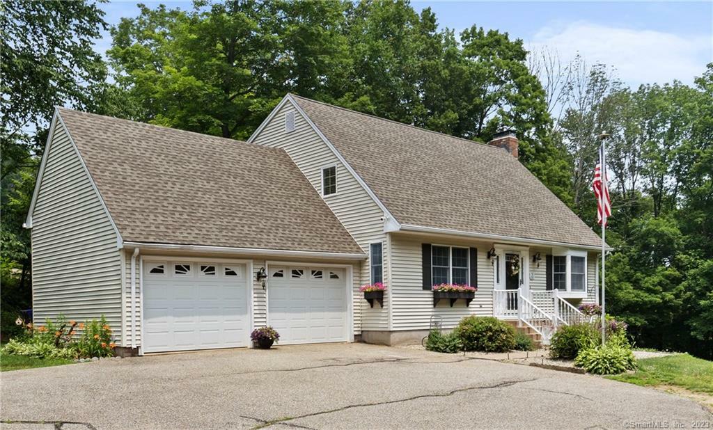 Property Photo:  74 Old Tavern Lane  CT 06238 