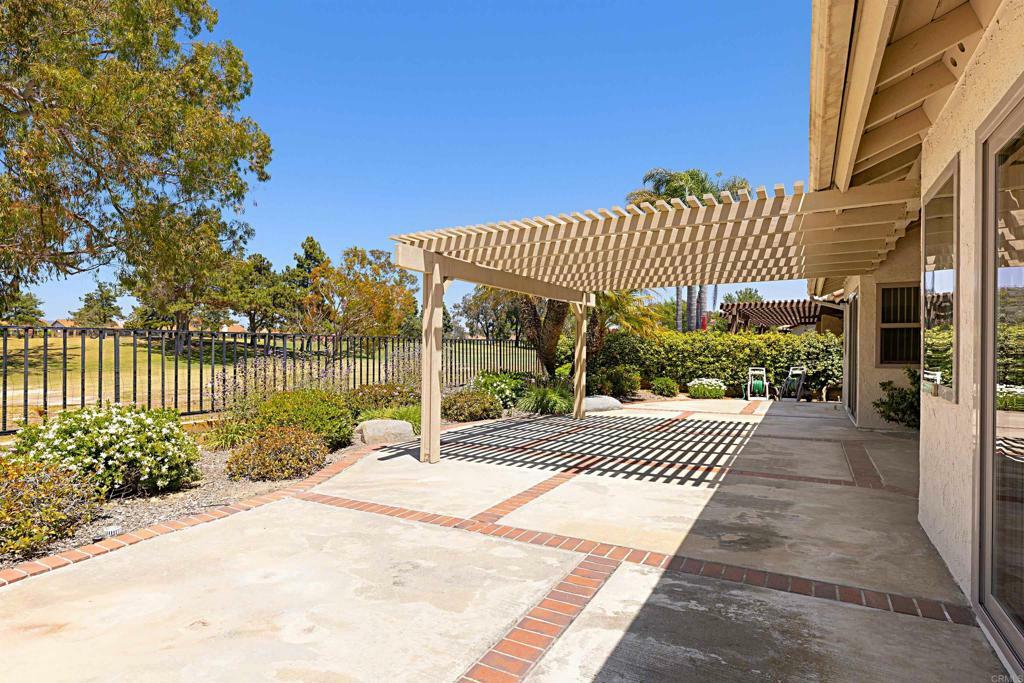 Property Photo:  2632 Magellan Ln  CA 92081 