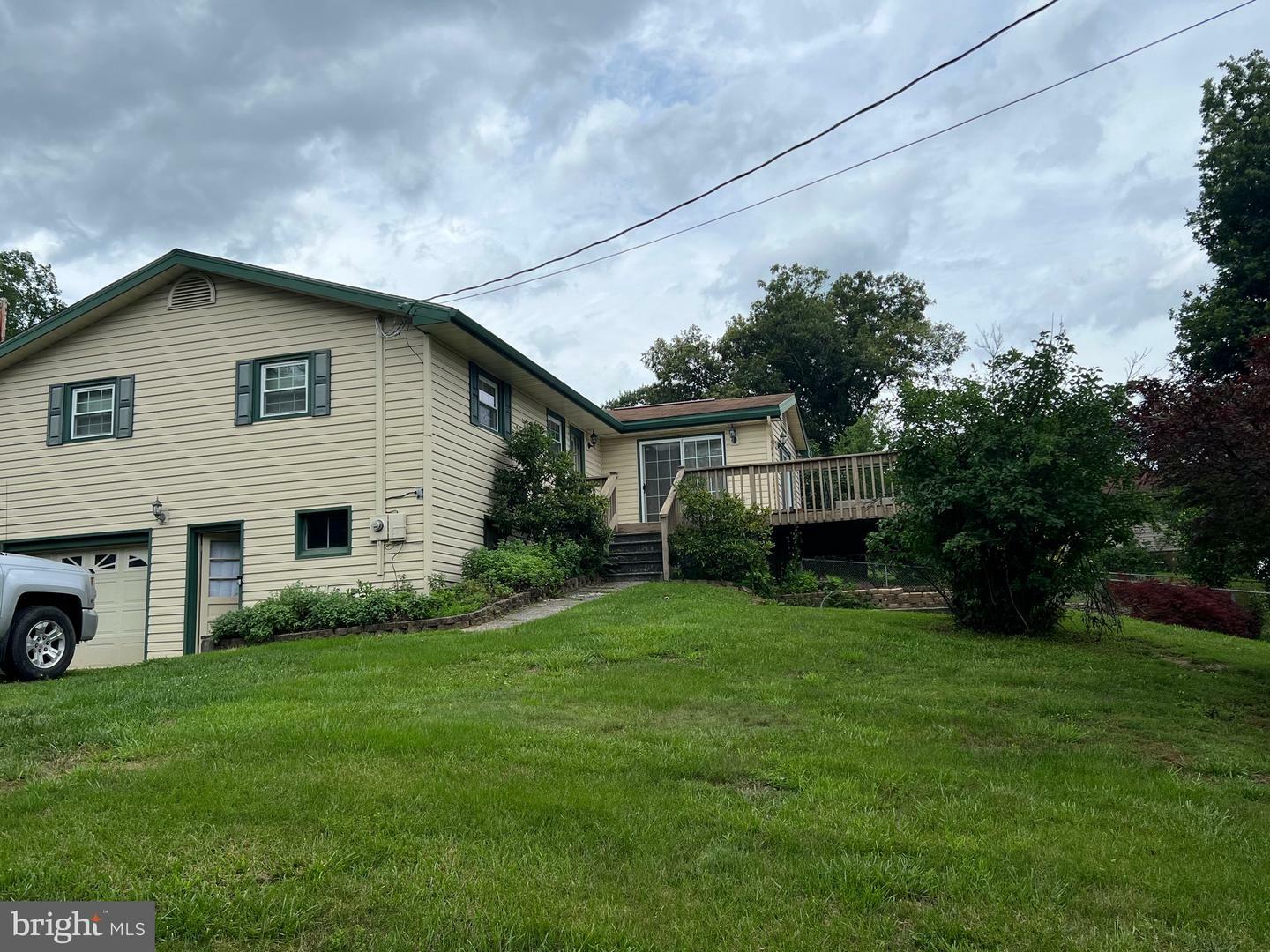 Property Photo:  39 Hillsborough Terrace  WV 26753 