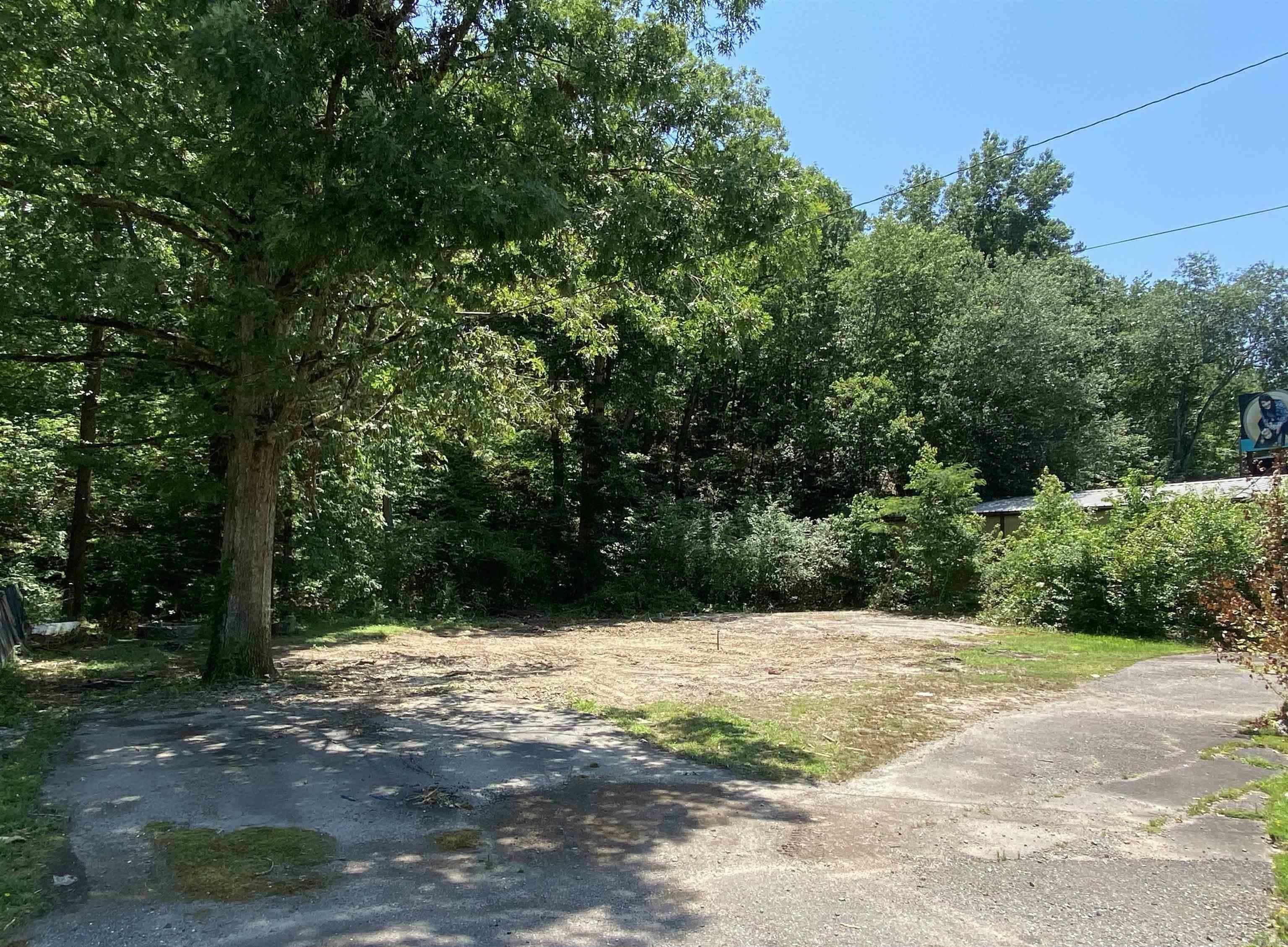 Property Photo: 319 N Highway 7 AR 71901