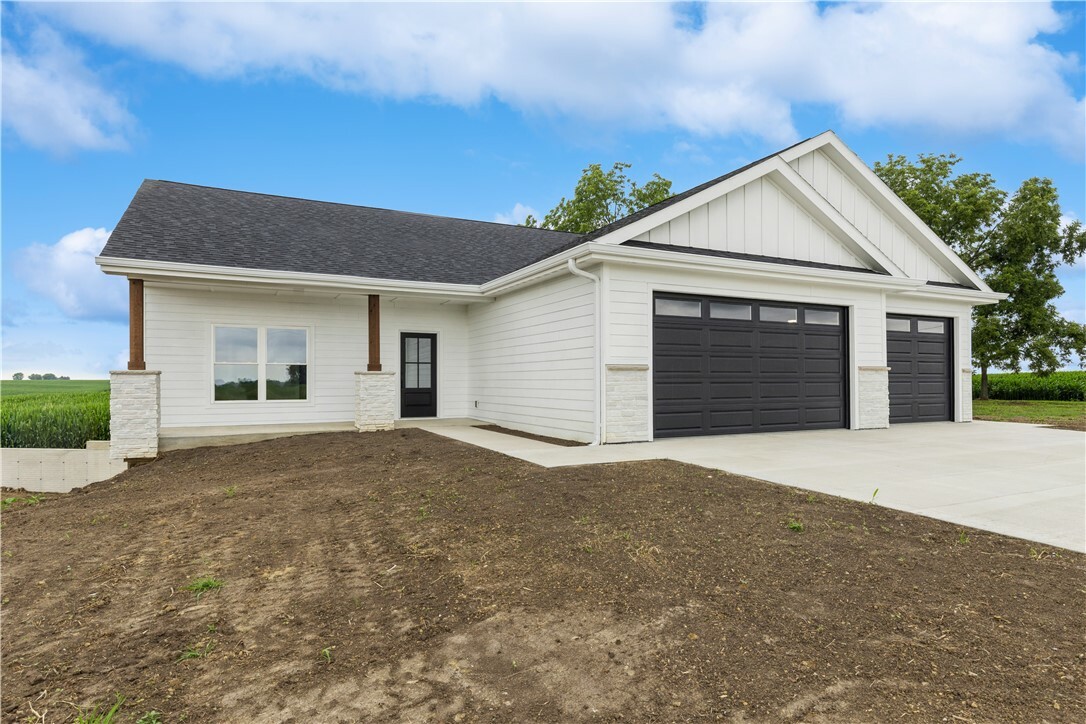 Property Photo:  9553 T14 Highway S  IA 50232 