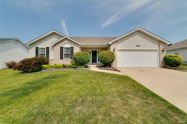 Property Photo:  1195 Sweeping Oaks Drive  MO 63304 