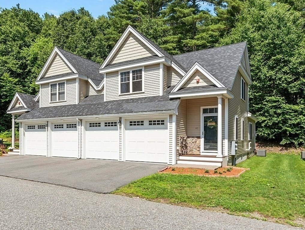 Property Photo:  4 Trail Ridge Way 4C  MA 01451 