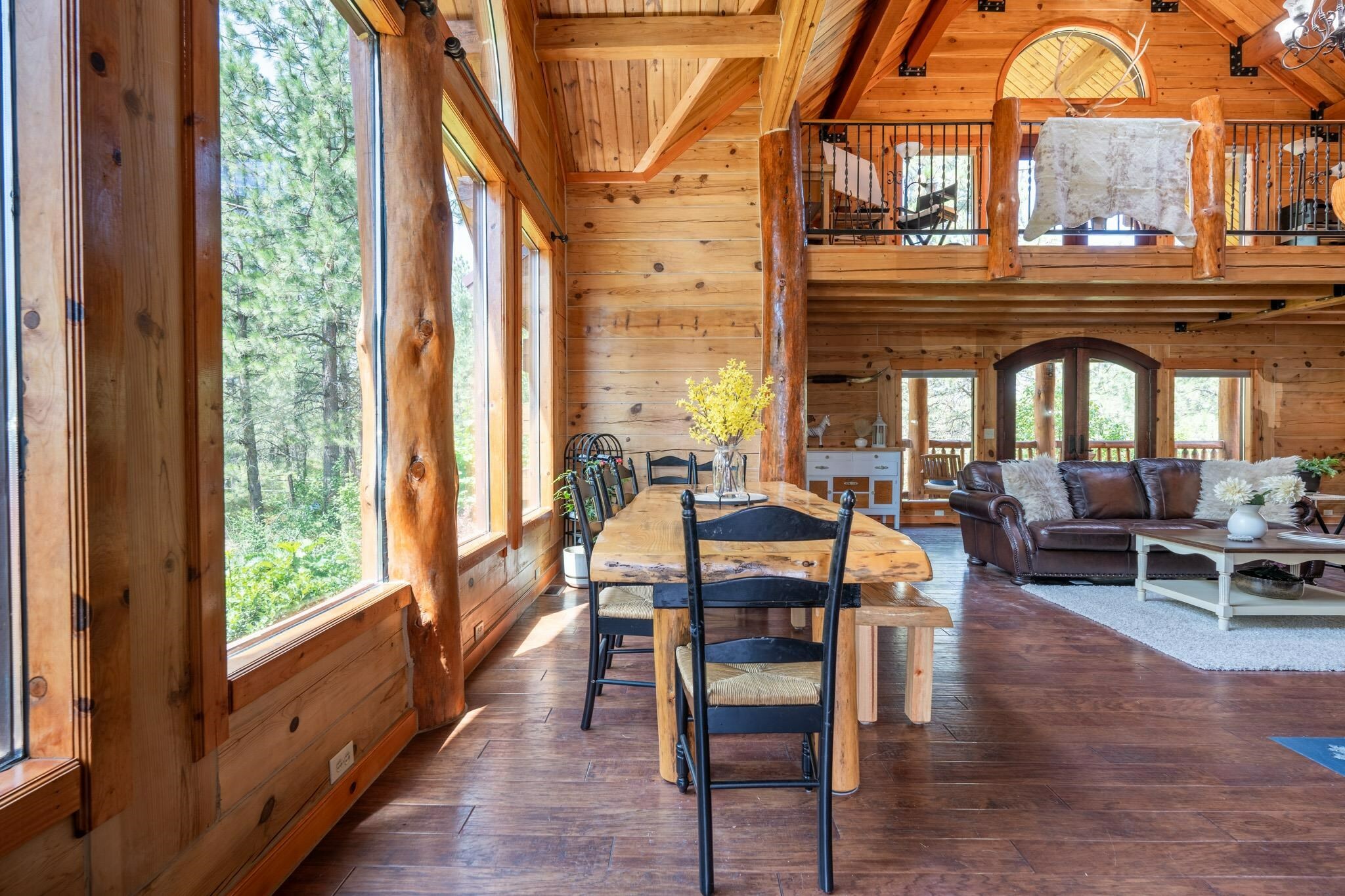 Property Photo: 216 W Gibbs Rd WA 99224