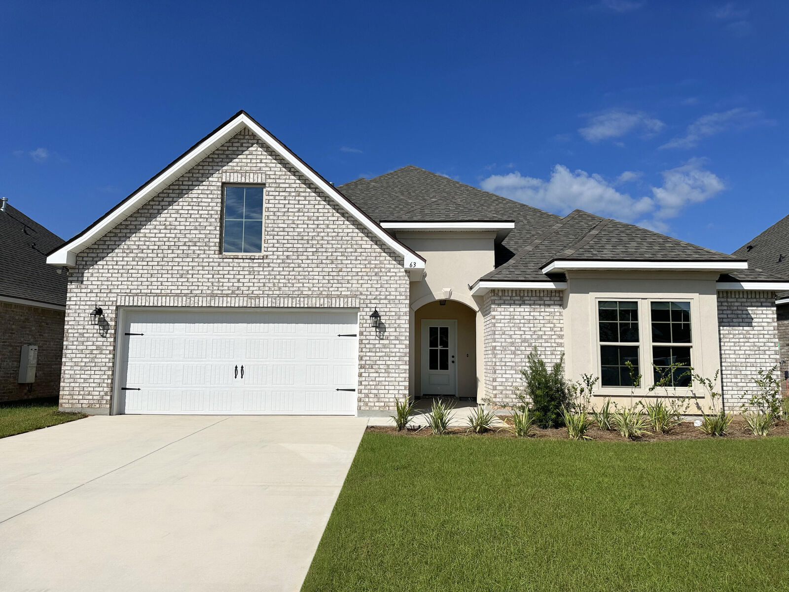 Property Photo:  63 Alleyoak Lane  FL 32439 