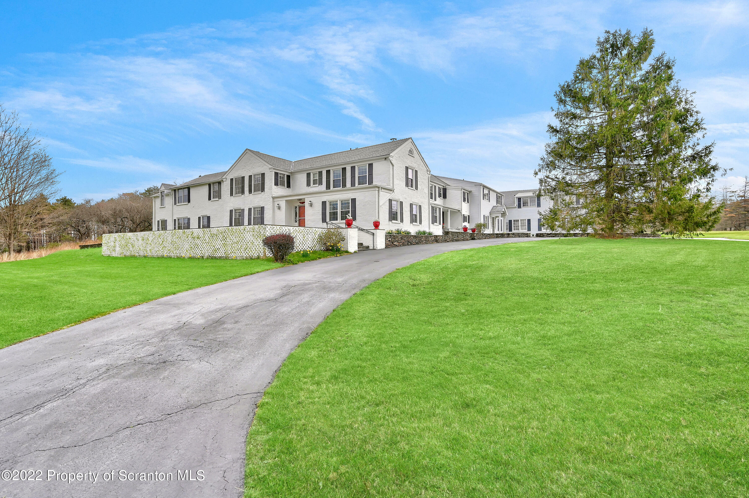 Property Photo: 642 Lily Lake Rd PA 18471