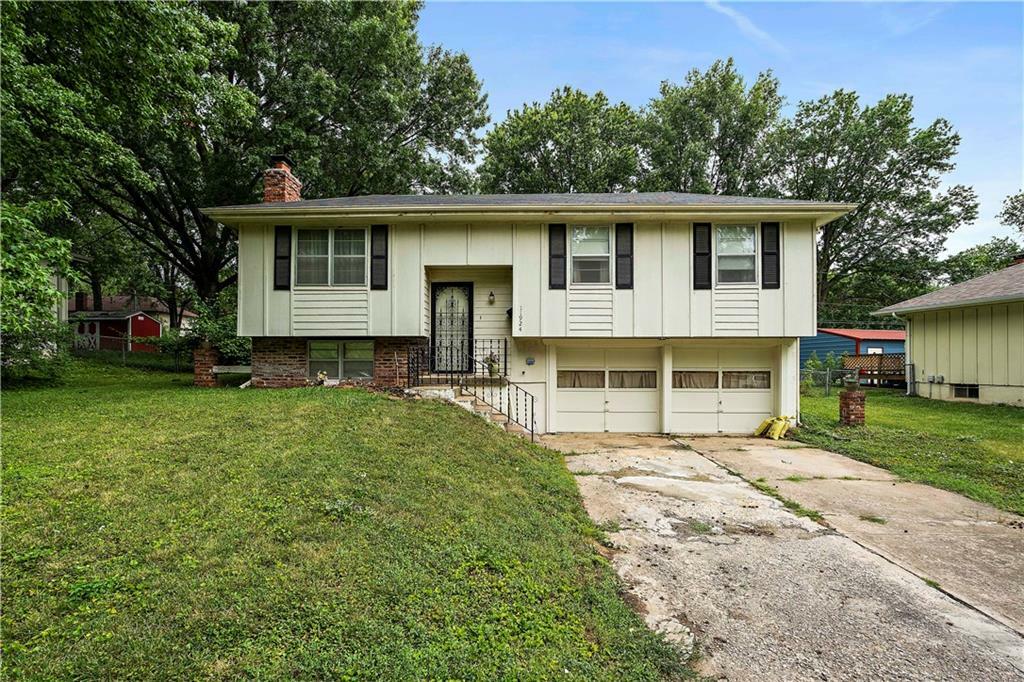 Property Photo: 11924 E 58th Street MO 64133