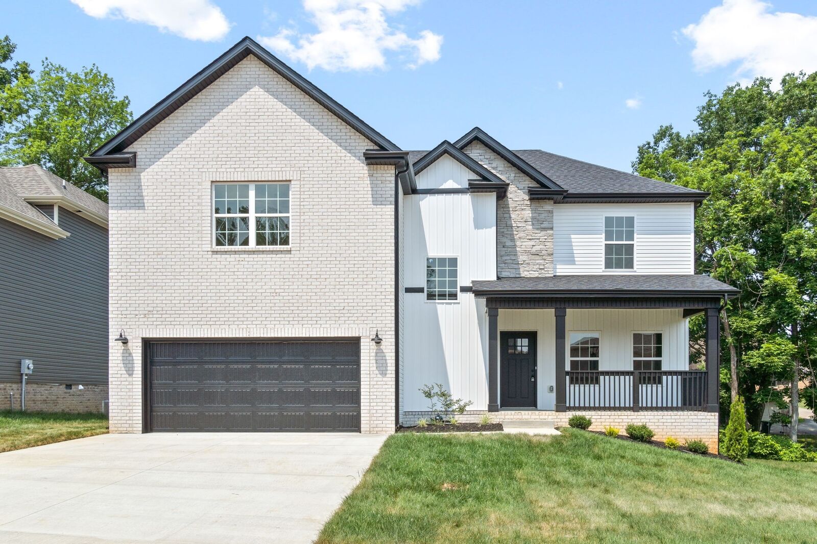 Property Photo:  232 Wade Hampton Ln  TN 37040 