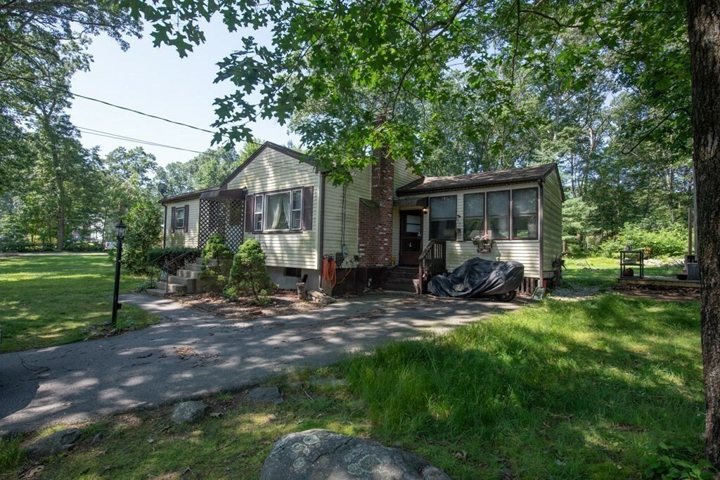 Property Photo:  104 Farm St  MA 02019 