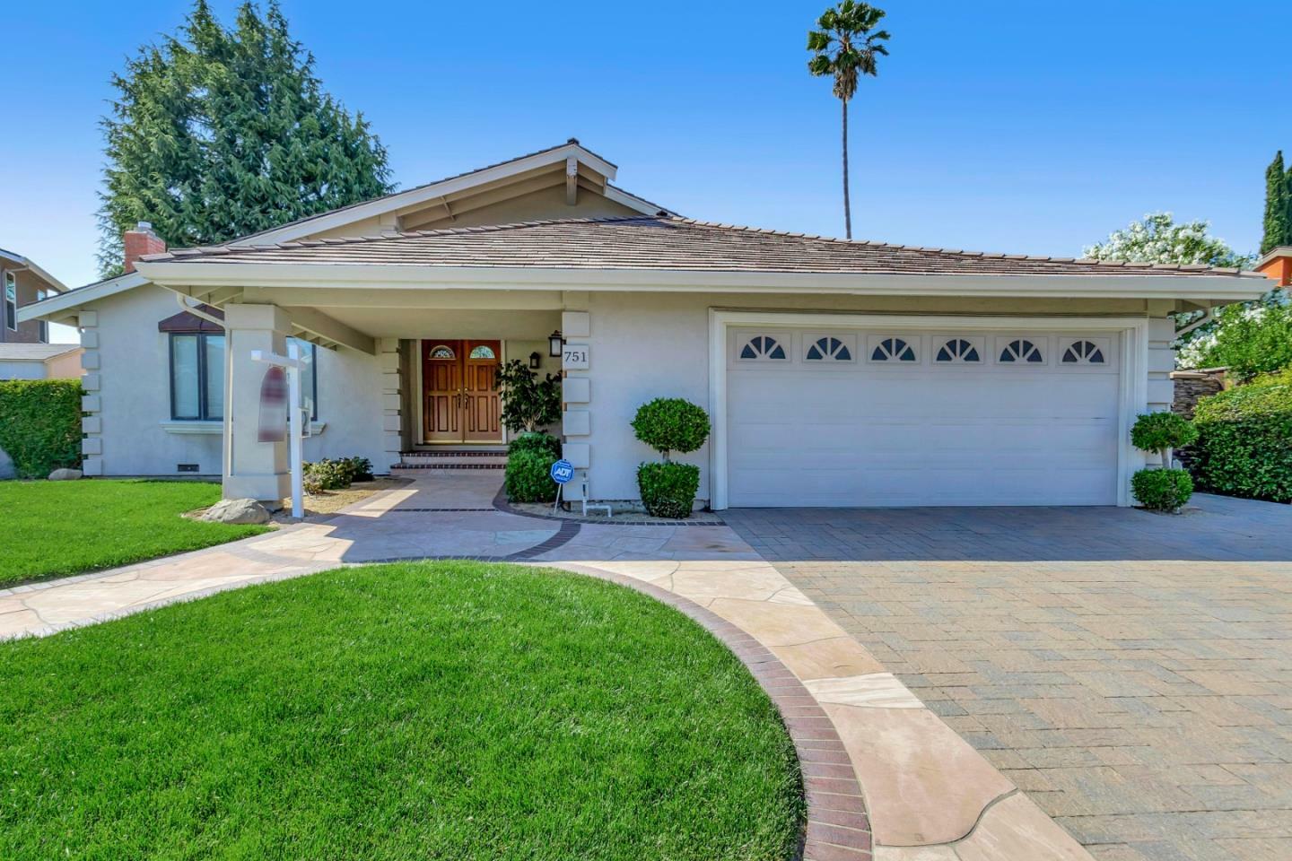 Property Photo: 751 Casswood Court CA 95120
