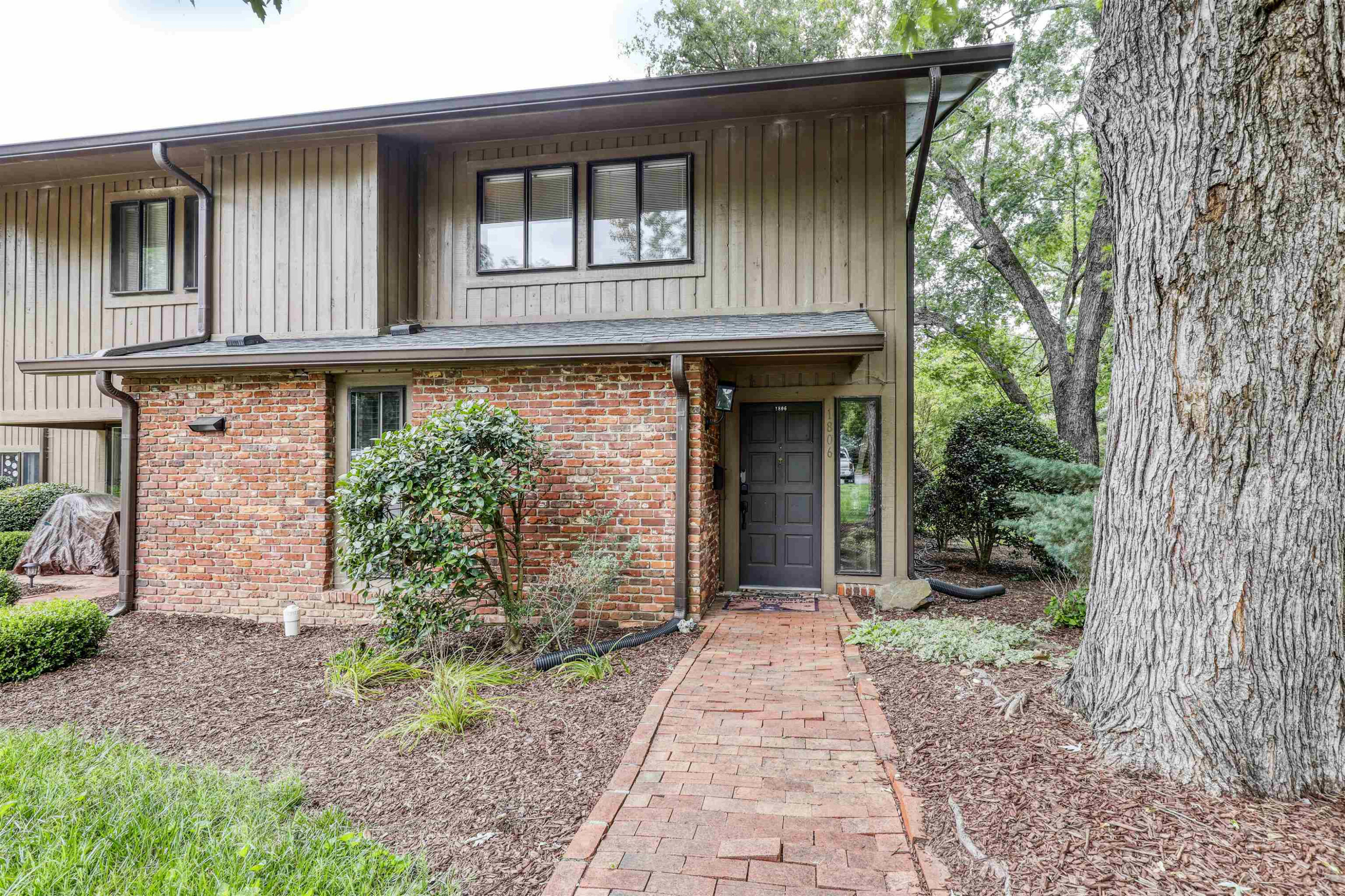 Property Photo:  1806 Oak Tree Drive 0  NC 27517 