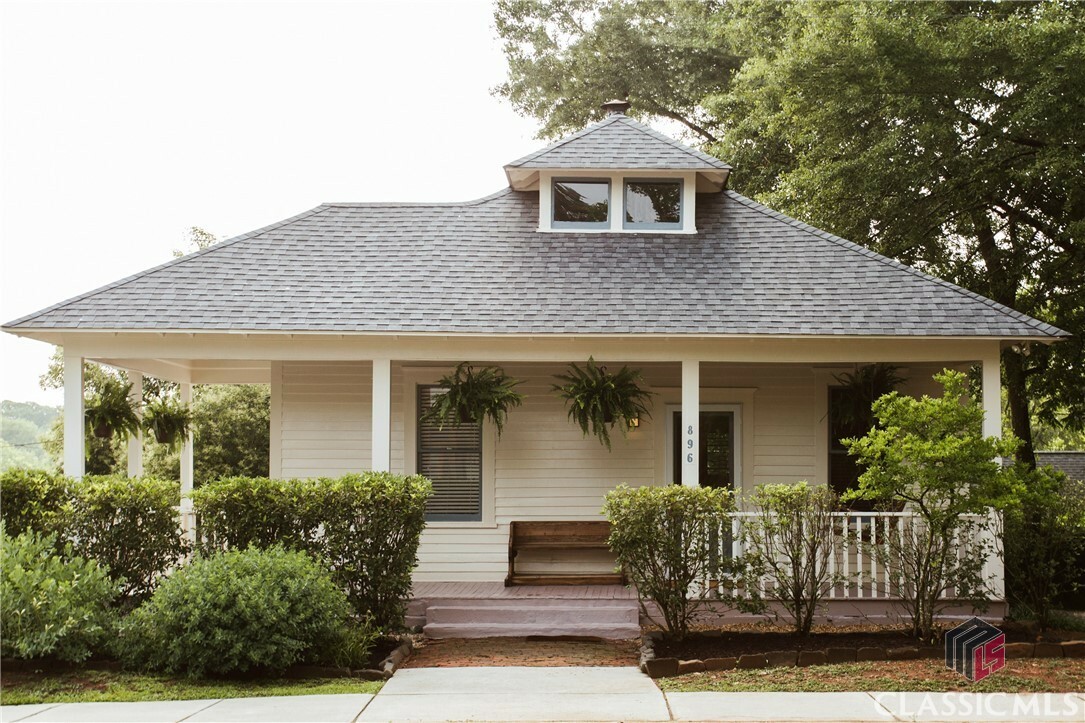 Property Photo:  896 N Chase Street  GA 30601 