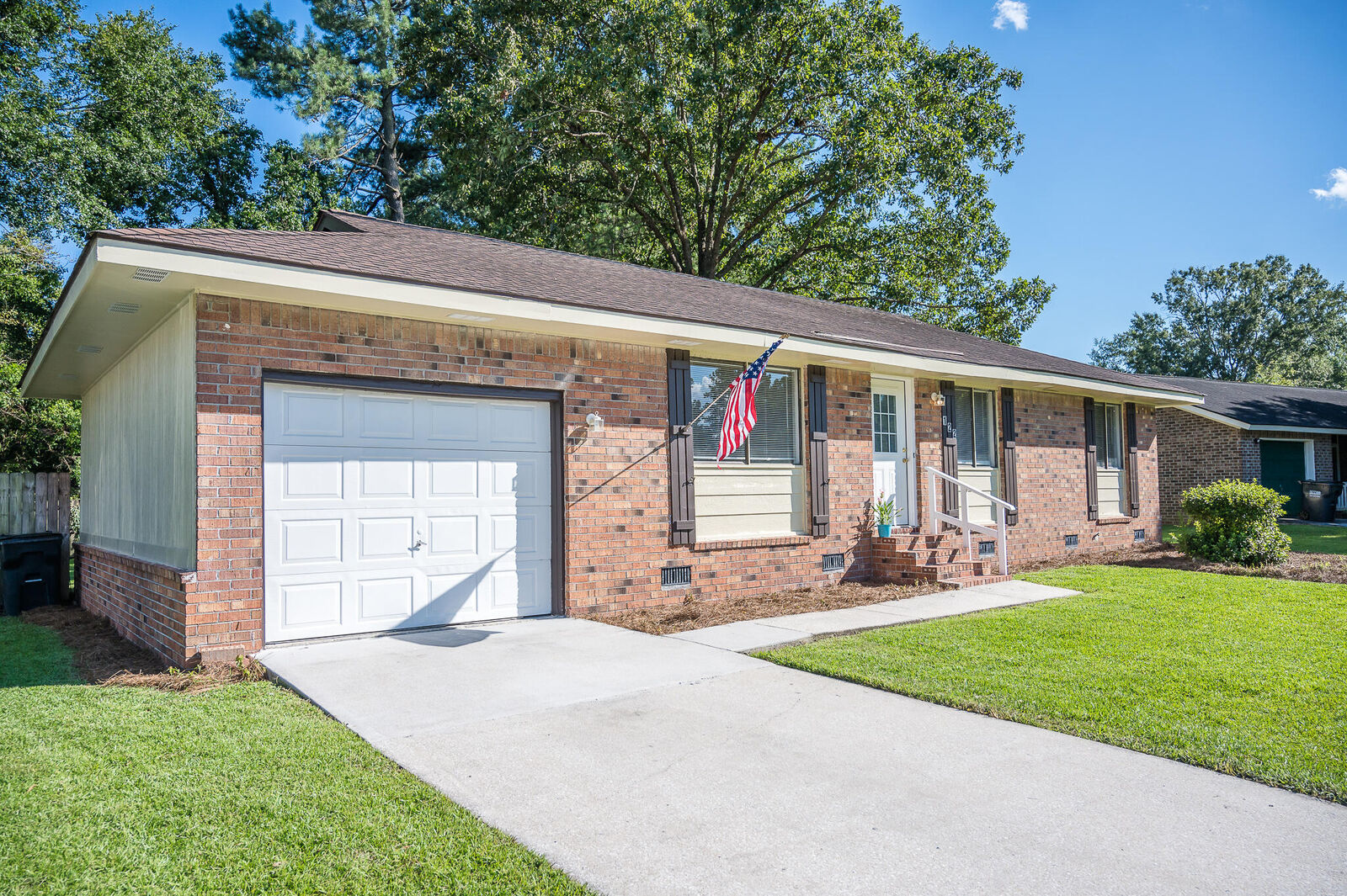 Property Photo:  122 Heather Drive  SC 29486 