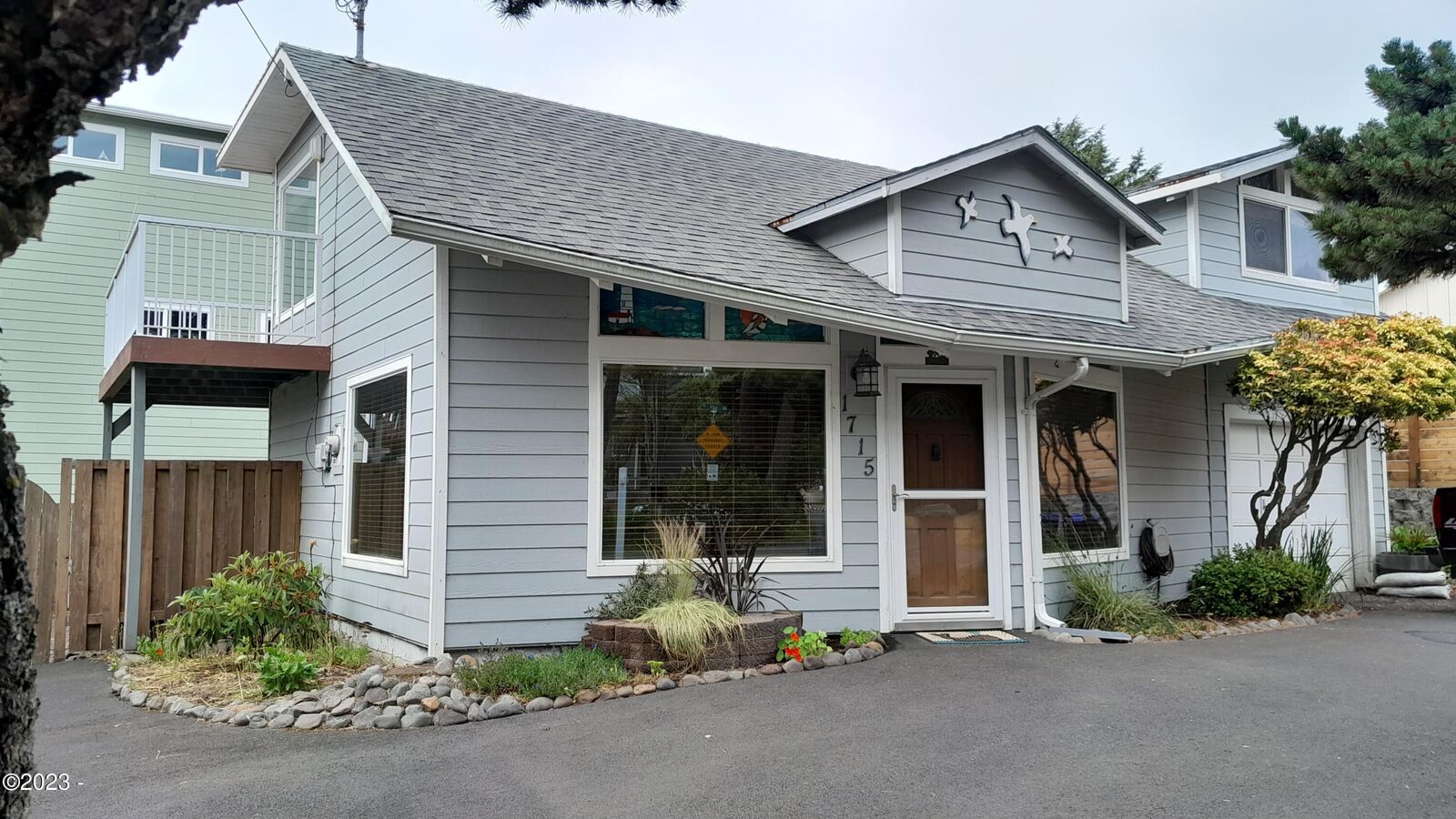 Property Photo: 1715 NW 30th Street OR 97367