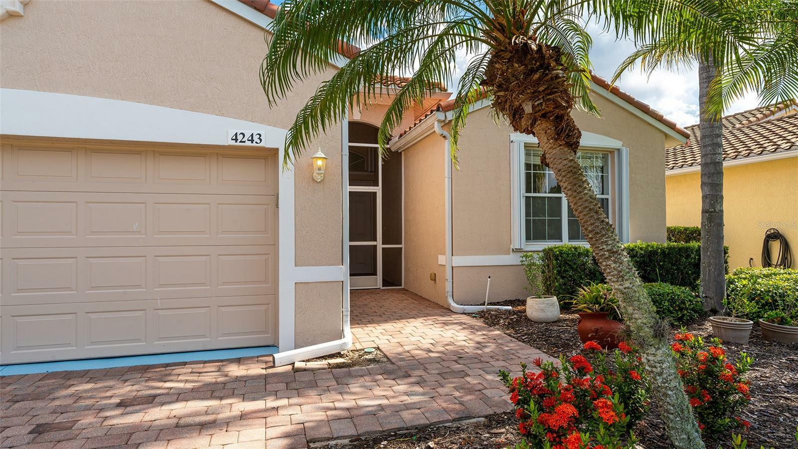 Property Photo:  4243 64th Drive E  FL 34243 