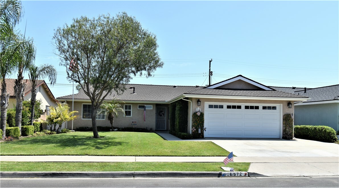 Property Photo:  6572 Trinette Avenue  CA 92845 