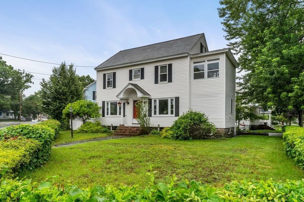 Property Photo: 428 Parker St MA 01851