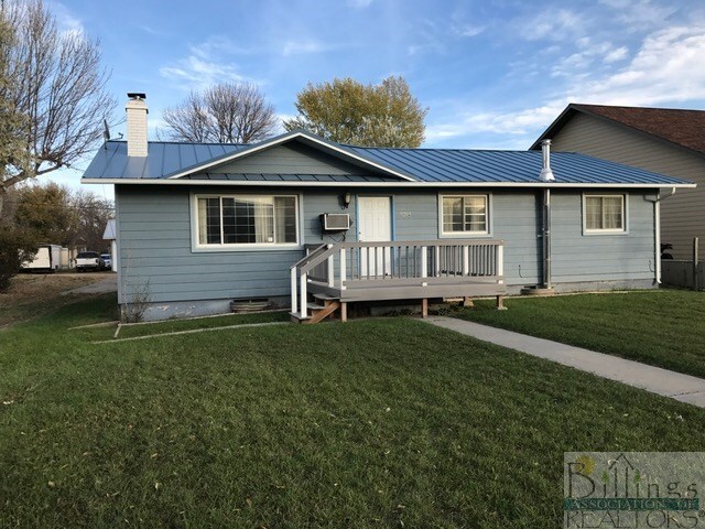 Property Photo:  1014 4th St. W  MT 59072 