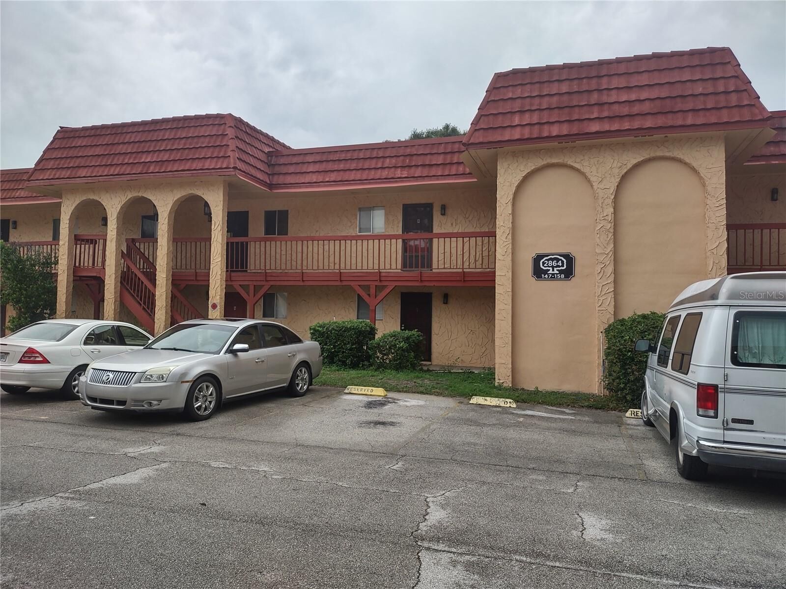 Property Photo:  2864 N Powers Drive 6  FL 32818 