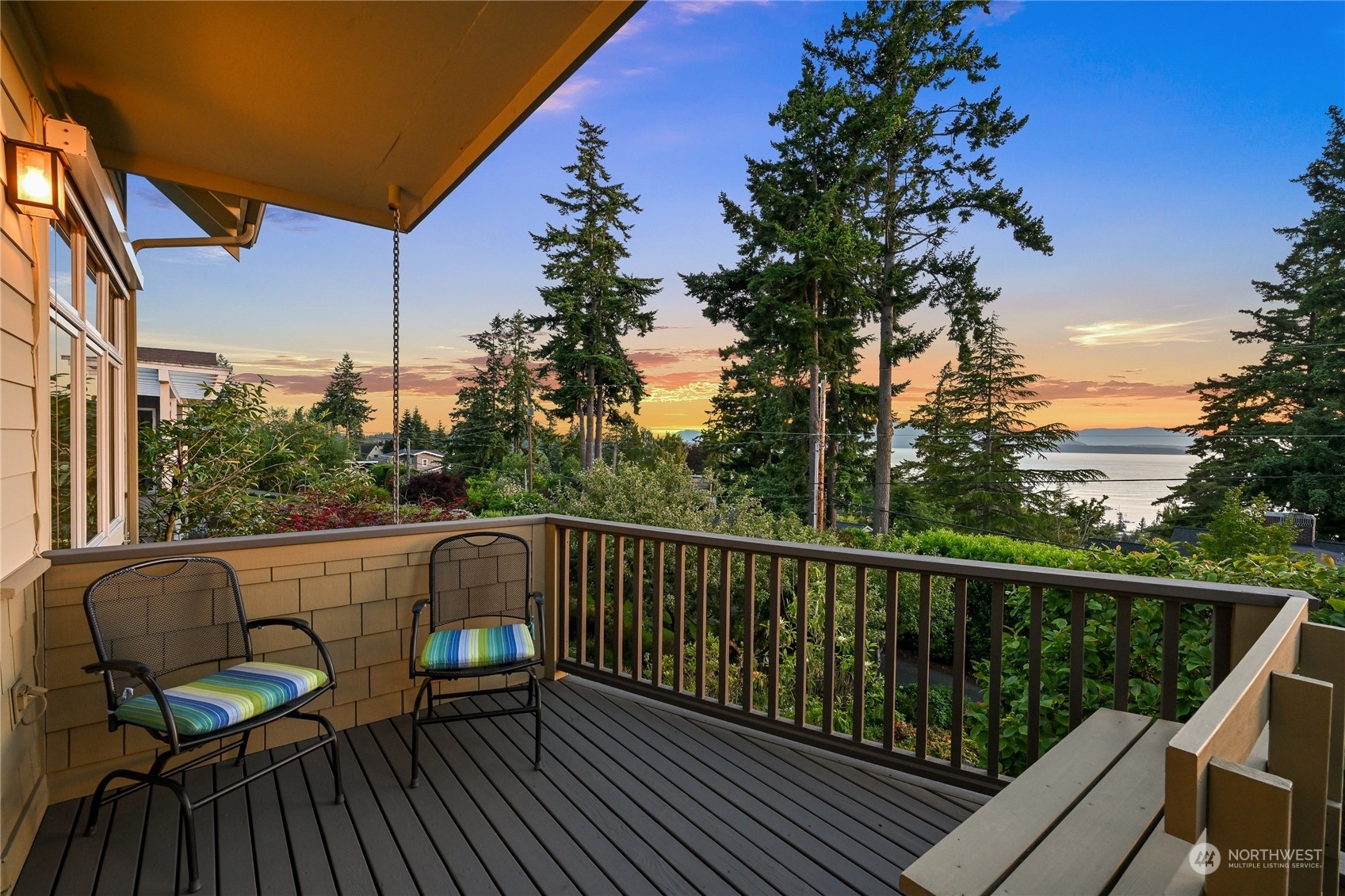 Property Photo:  608 17th Street  WA 98225 