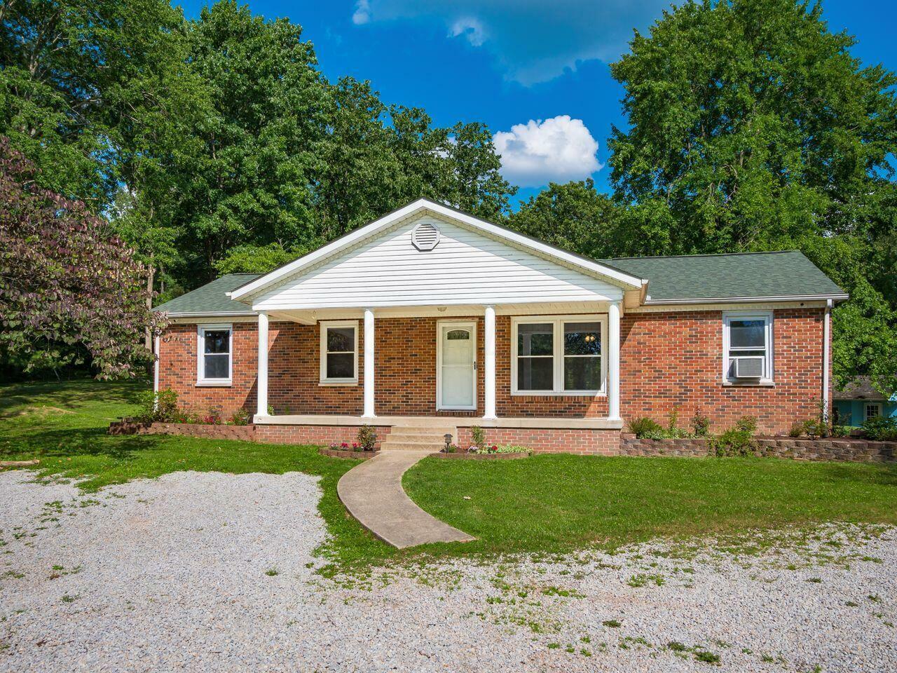 Property Photo: 34571 Hunters Woods Road OH 43138