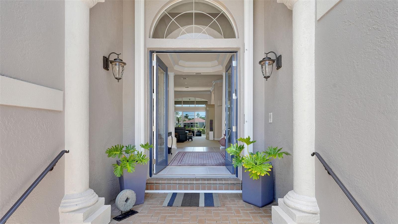 Property Photo: 3617 Fair Oaks Place FL 34228