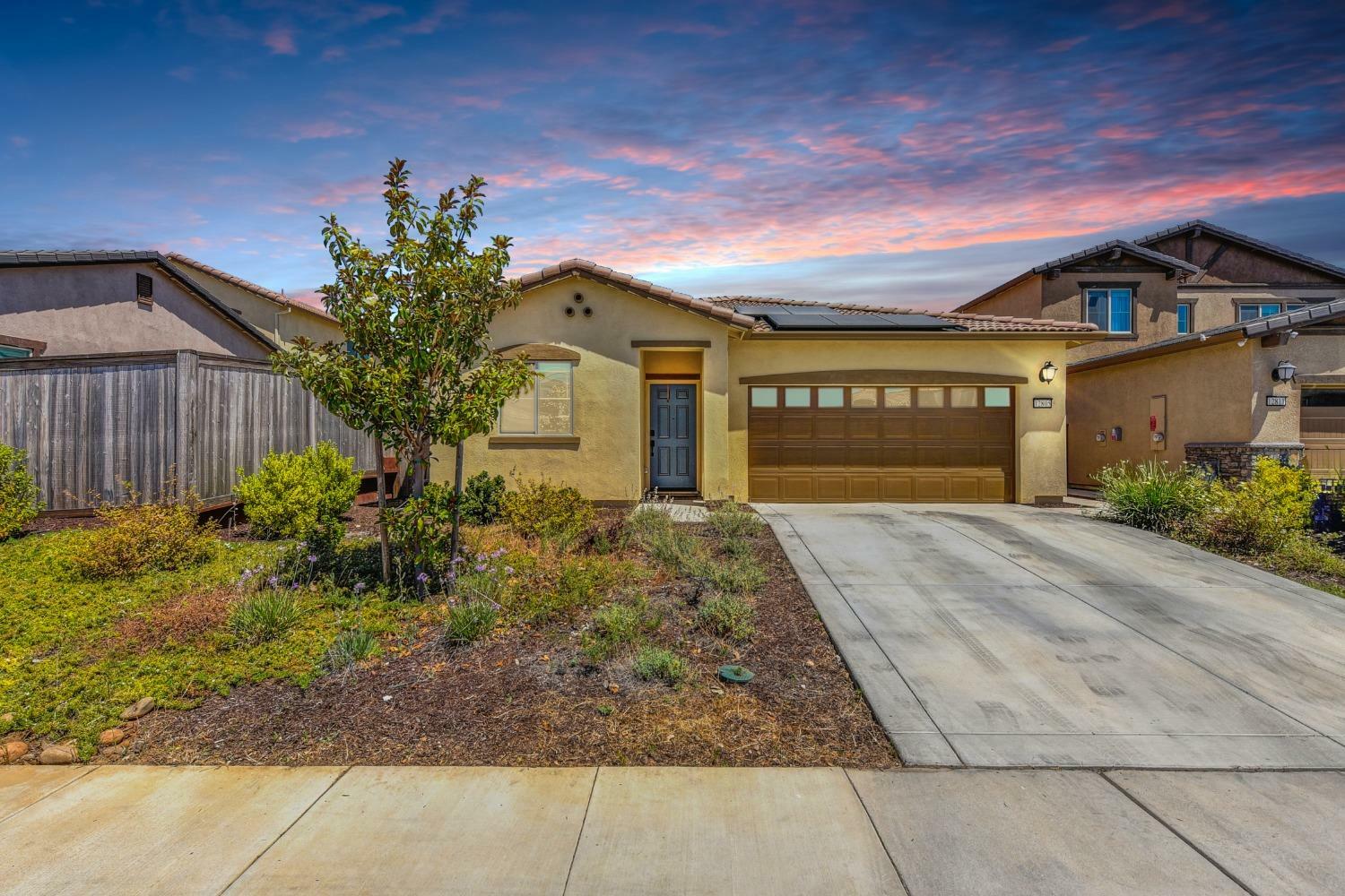 Property Photo:  12805 Herringbone Way  CA 95742 