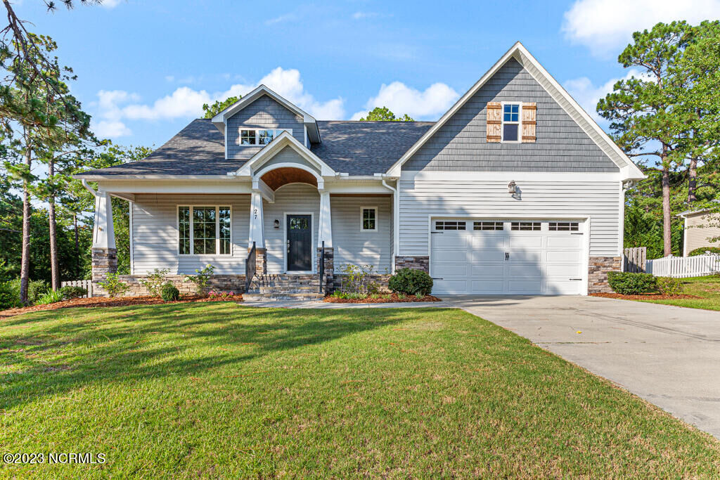 Property Photo:  27 Bedford Circle  NC 28374 