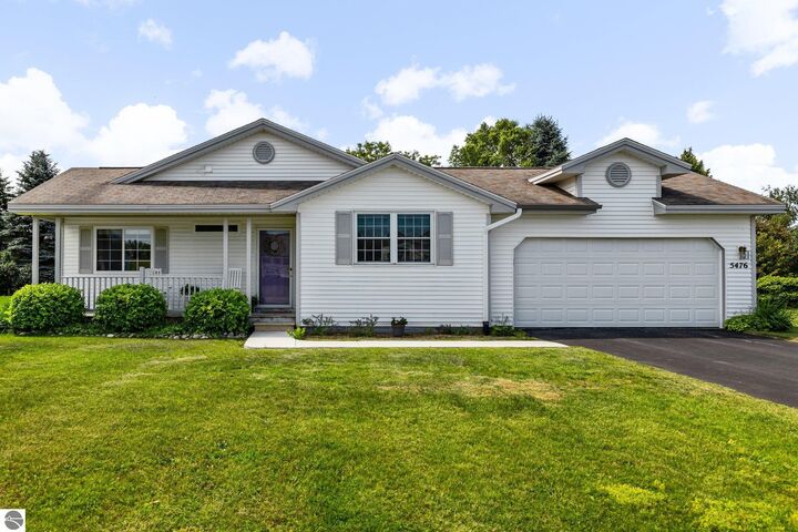 5476 Liberty Drive  Traverse City MI 49685 photo