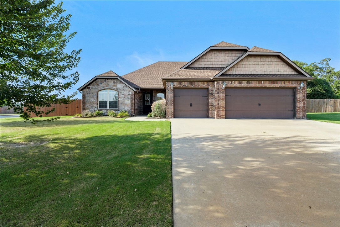 1404 SW Summerfield Avenue  Bentonville AR 72713 photo