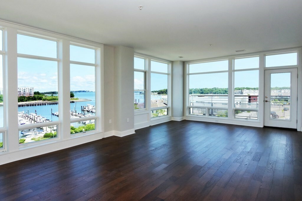 Property Photo: 23 Shipyard Drive 401 MA 02043