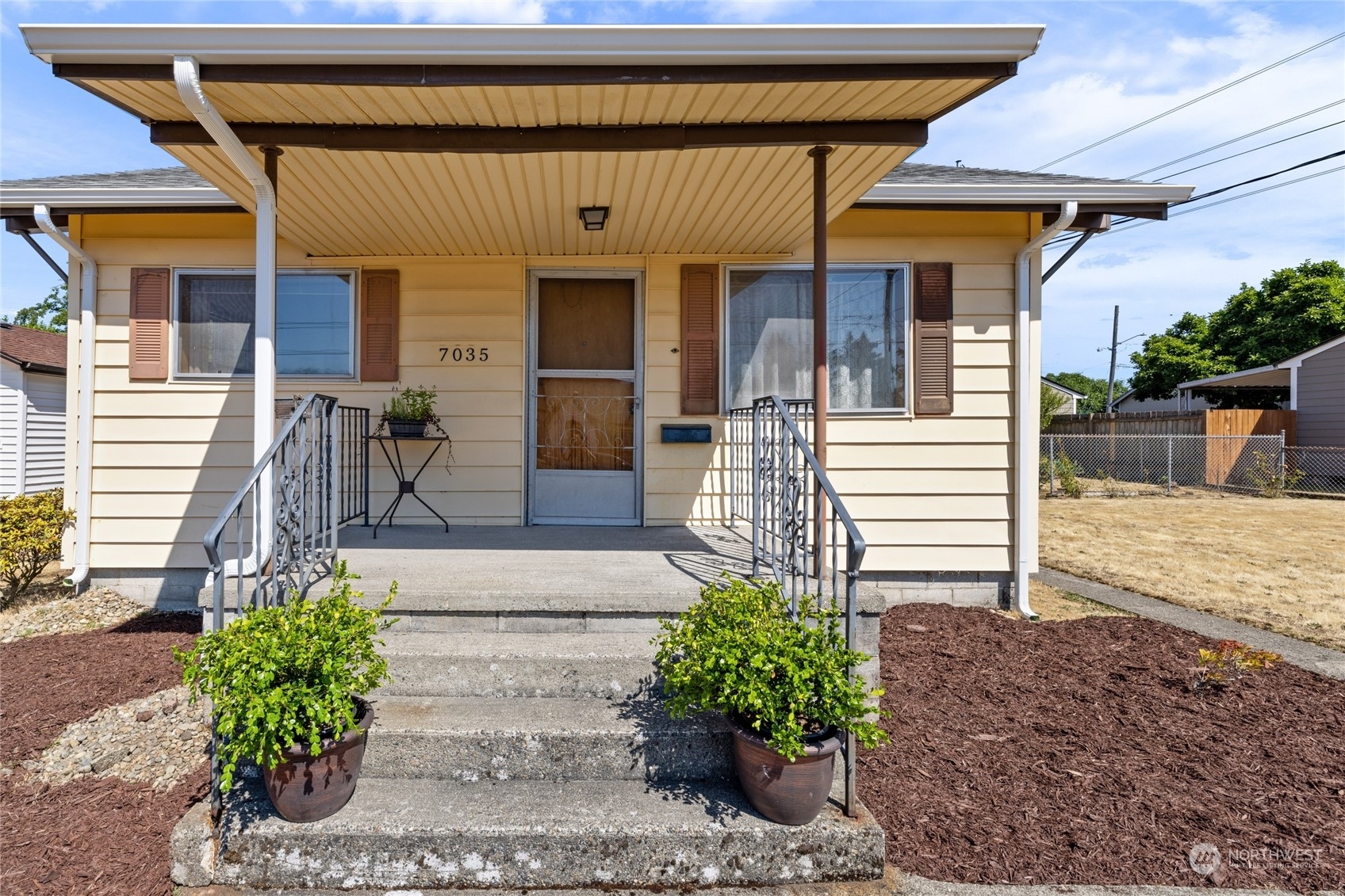 Property Photo:  7035 S Junett Street  WA 98409 