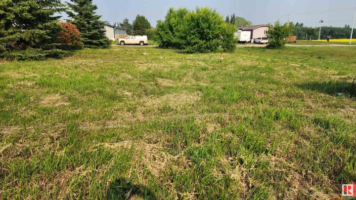 Property Photo: 5006 55 Street AB T0A 1A0