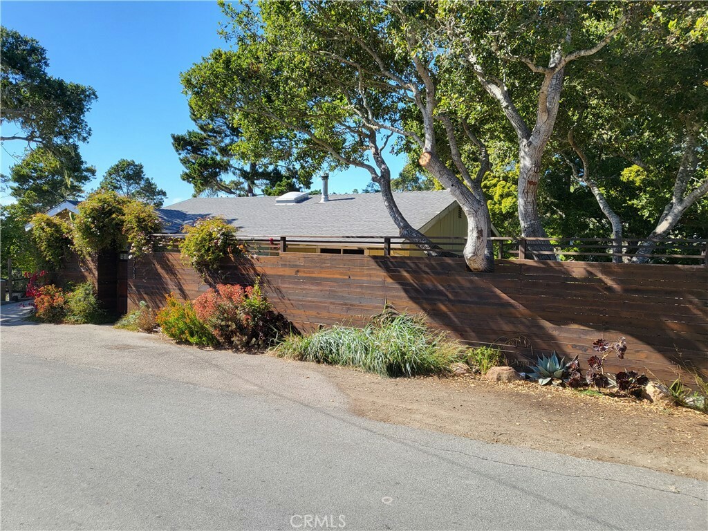 Property Photo:  2728 Wilton Drive  CA 93428 