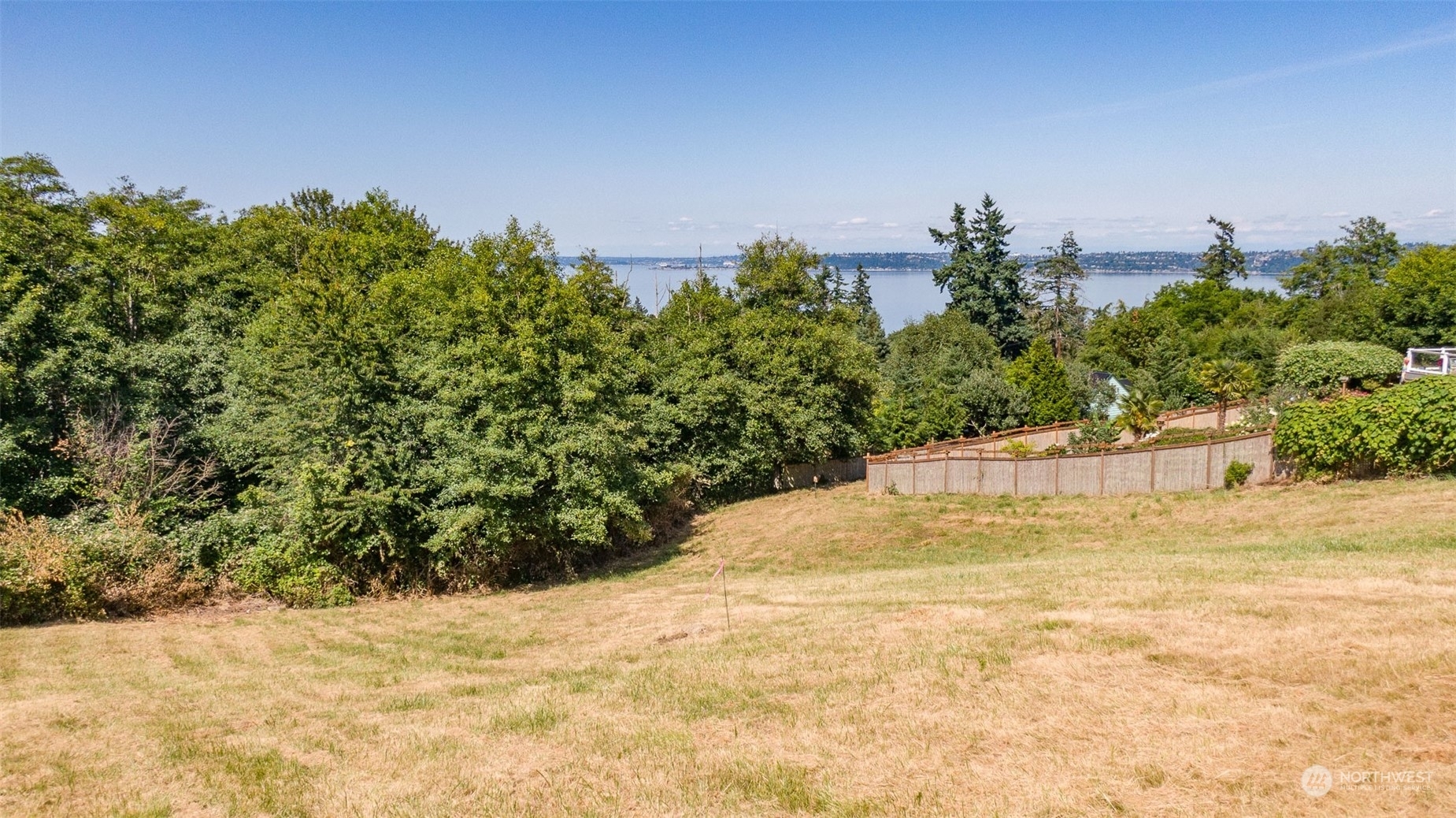 Property Photo:  114 Xx 103rd Avenue SW  WA 98070 