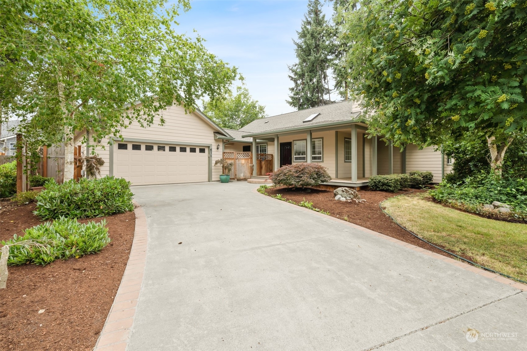 Property Photo:  671 Olallee Lane  WA 98382 