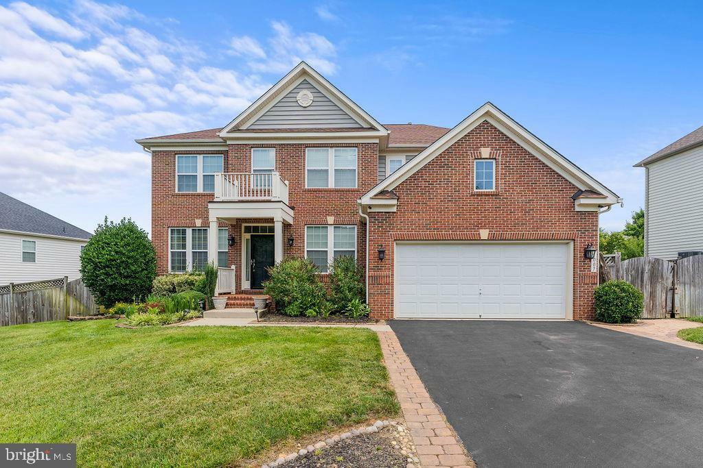 Property Photo: 1007 W Kensington Circle VA 22401