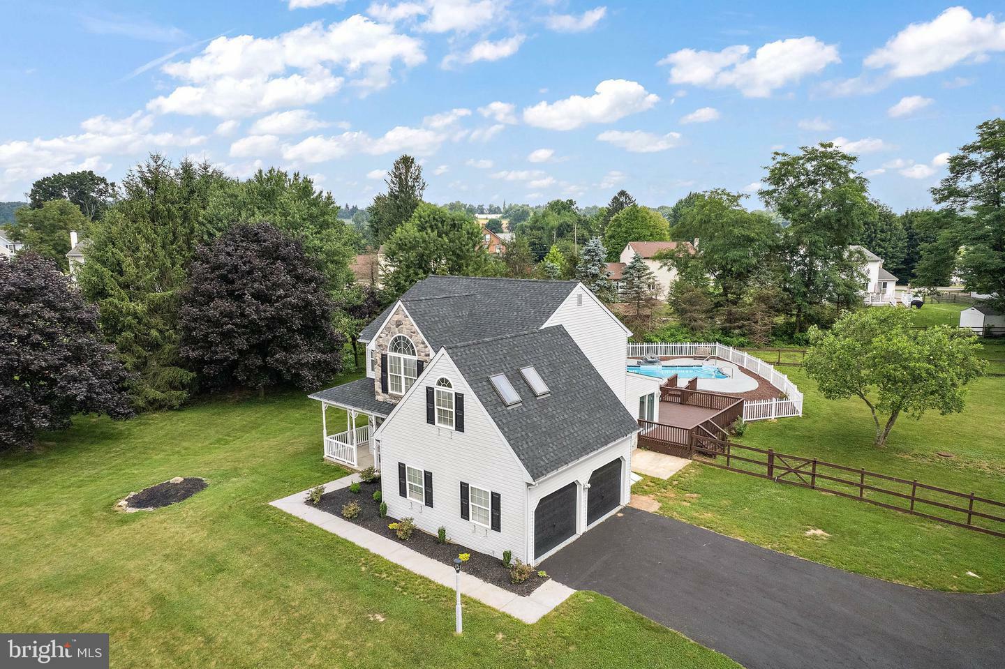 Property Photo: 678 Glen Run Drive PA 19310
